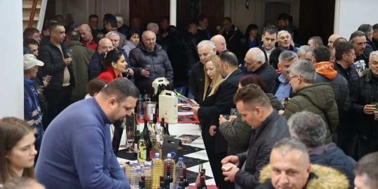 Dani mladih vina u Gudurici: Vinari prikazali plodove svog rada