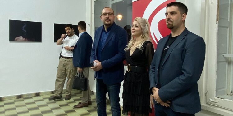 U Domu vojske otvorena izložba Marije Erdelji