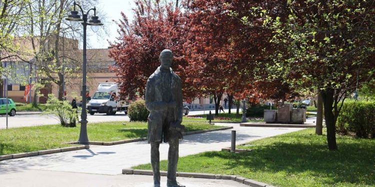 Gradonačelnica Vršca ispravila nepravdu – Sterija je ponovo među Vrščanima