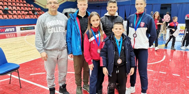 Plandište: Tri medalje za karatiste na međunarodnom turniru u Banja Luci