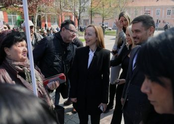 Javna promocija prijava za Penzionerske kartice i potpisivanje sporazuma sa lokalnim preduzećima u Vršcu