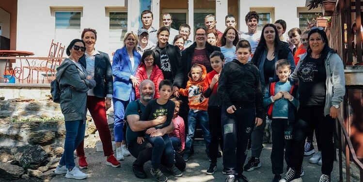 Nedelja Crvenog krsta – Sve što činimo činimo od srca