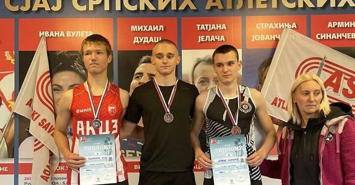 Zlato i bronza za Dušana Kneževića na Trofeju Beograda