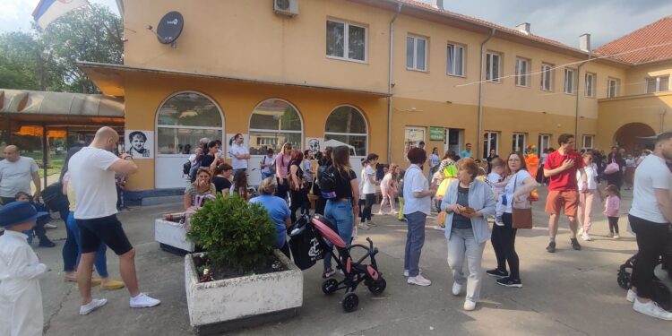 Na humanitarnom bazaru za Danijela Banjaša prikupljena značajna sredstva