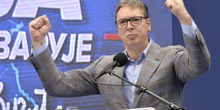 30.000 ljudi dočekalo Predsednika Vučića u Pančevu – Sa vama moja snaga i snaga Srbije je ogromna!