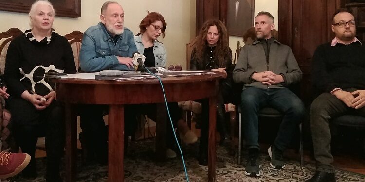 NP Sterija najavilo „Komediju iz mraka“