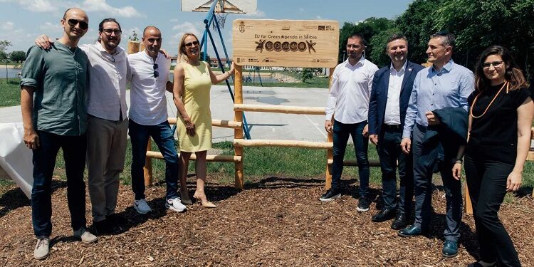 Prva Eko teretana od recikliranog drveta iz Save i Dunava otvorena u Vršcu