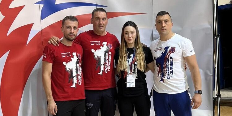 TK „Euro Šped“ apsolutni ekipni kadetski prvak Srbije u tekvondou