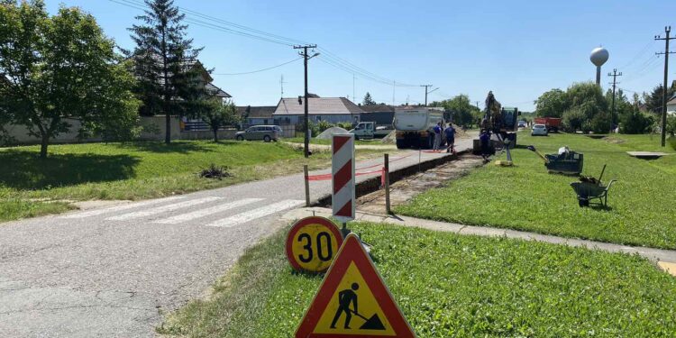 Počeli radovi na sanaciji Karađorđeve u Plandištu