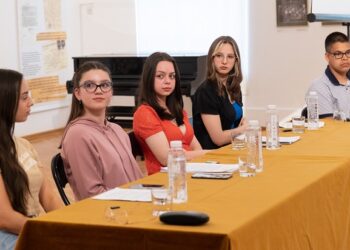 Održana tradicionalna promocija istraživačkih radova učenika OŠ “Jovan Sterija Popović”