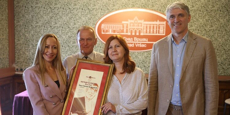 Tanji Stupar Trifunović u Vršcu dodeljena prestižna nagrada „Vasko Popa“