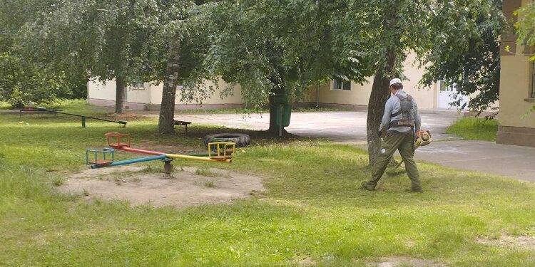 JP Polet Plandište uređuje javne površine u naselju Miletićevo