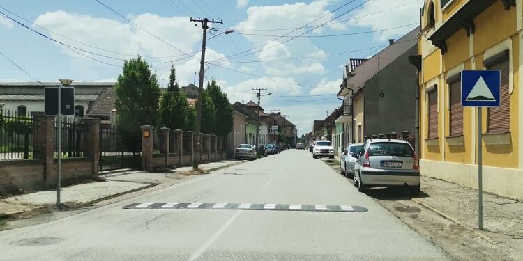 Postavljeni novi usporivači brzine u Vršcu i selima