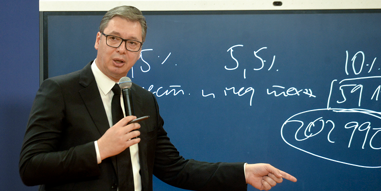 Vučić: Povećanje penzija i plata, 10.000 dinara za svako dete staro do 16 godina