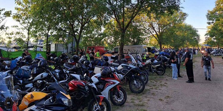 Više od 2.000 bajkera iz zemlje i regiona na moto skupu u Beloj Crkvi