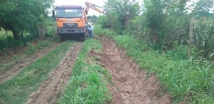 JKP „Drugi oktobar“ čisti atmosferske kanale u Kuštilju
