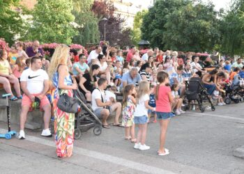 „Klovnovska zabava“ večeras u vršačkom Muzičkom paviljonu