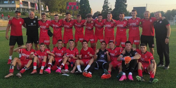 Kadeti OFK Vršca savladali Radnički 1923: Kragujevčani srećni sa 3:0