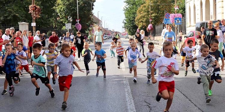 Održane jubilarne 10. Grožđebalske ulične trke