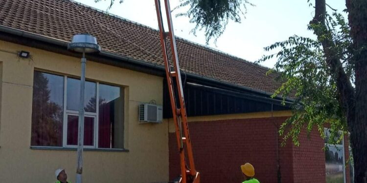 Nastavak radova na uređenju javnih površina u Hajdučici