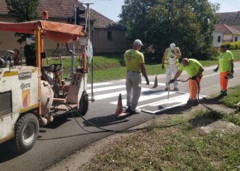 Obeležavanje horizontalne saobraćajne signalizacije