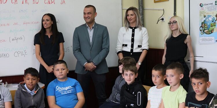 OŠ „Paja Jovanović“ u okviru Dečje nedelje obeležila Dan demokratske kulture