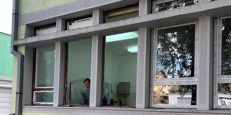 Posle više decenija renovira se Zdravstvena ambulanta u Banatskom Karlovcu