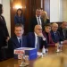 Vučević predao izbornu listu SNS: “Aleksandar Vučić – Srbija ne sme da stane” prikupila 92.637 potpisa podrške