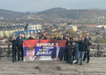 Podrška za predsednika sa svih strana: Snažna poruka za Vučića iz Doboja!