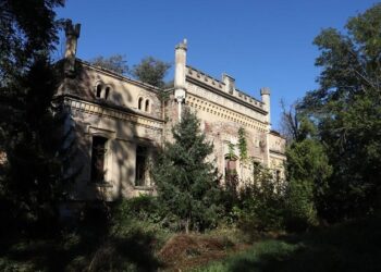 Ministarstvo dalo 5 miliona dinara: Radovi na dvorcu Lazarević u Velikom Središtu