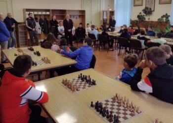 Prijateljski šahovski turnir obeležio Dan OŠ „Vuk Karadžić“ u Vršcu