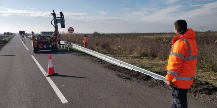 Plandište: Postavljanje odbojnih zaštitnih ograda na javnim saobraćajnicama