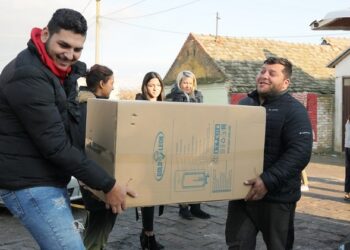Počelo uručivanje sanitarne opreme za porodice iz podstandardnih romskih naselja