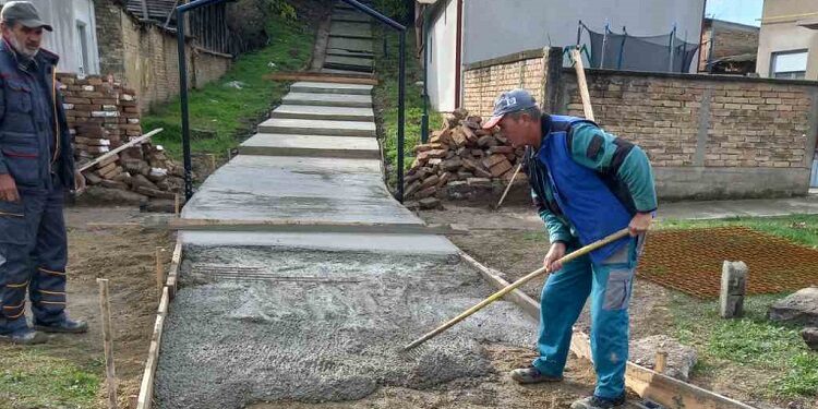 Uređuje se prilaz starom groblju u Alibunaru
