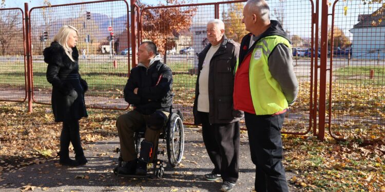 Parakvad VŠ donirao 75. pomagalo