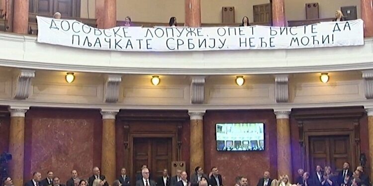 SNS Vršac: Opozicioni cirkus demonstracija nemoći demona prošlosti