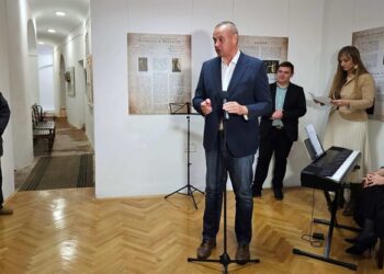 Izložba “Beli Rusi i renesansa srpskog pozorišta” otvorena u Beloj Crkvi