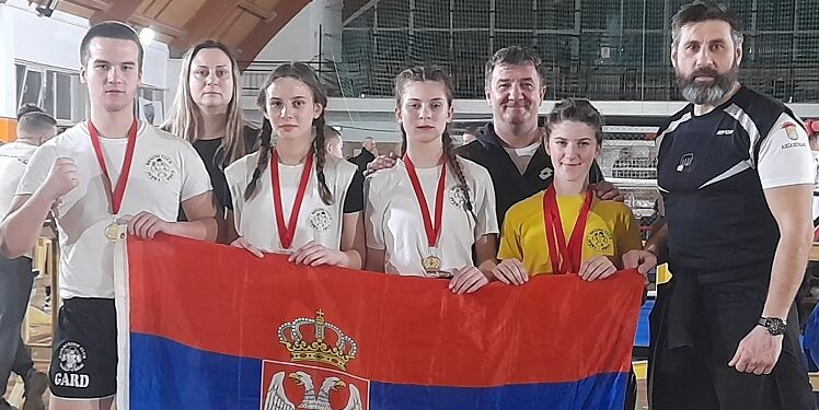 Pet medalja za vršački Gard na Tamashy Trofeju u Girocu