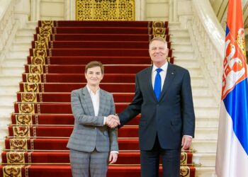 Brnabić sa Johanisom u Bukureštu o povezivanju Vršca i Temišvara
