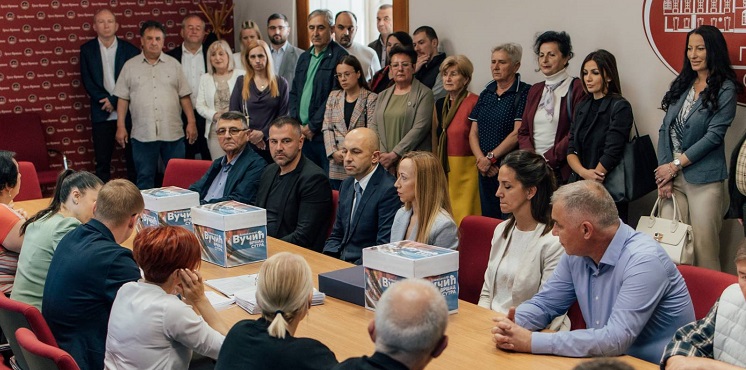 Na listi „Aleksandar Vučić – Vršac sutra“ eminentni doktori, profesori, privrednici, sportisti…
