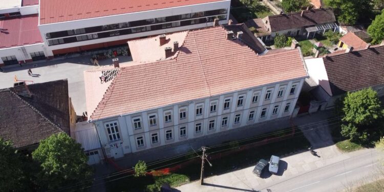 Novo ruho Osnovne škole „Žarko Zrenjanin“ Bela Crkva
