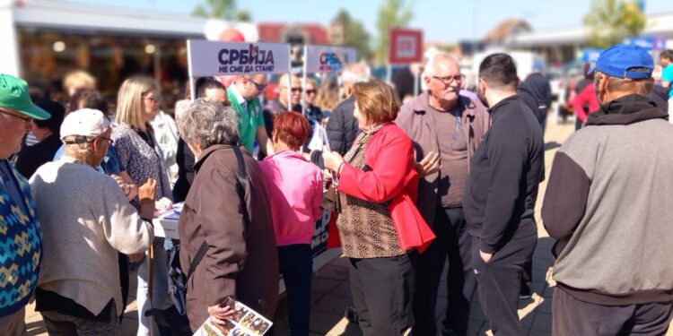 Koalicija „Aleksandar Vučić – Vršac sutra“ predstavila se građanima
