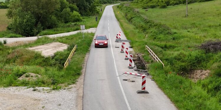 Radovi ka Jablanci, Sočici i Kuštilju: Počinje obnova mosta na 6. kilometru od Vršca