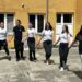 Zorana Bratić plesala sa maturantima svoje srednje škole „Dositej Obradović“
