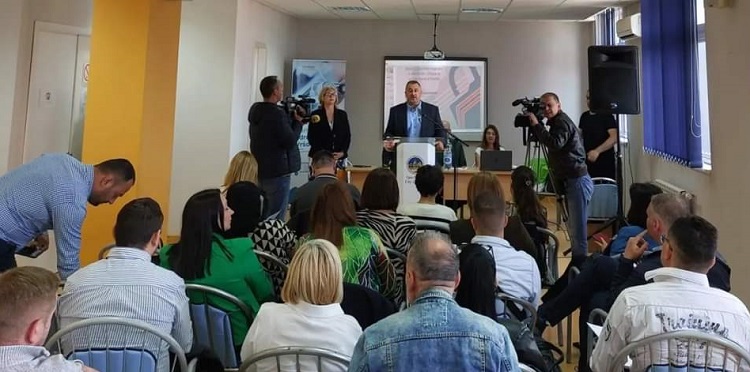 Stručni skup u Vršcu: Zloupotreba prava tema edukacije zdravstvenih radnika Južnog Banata