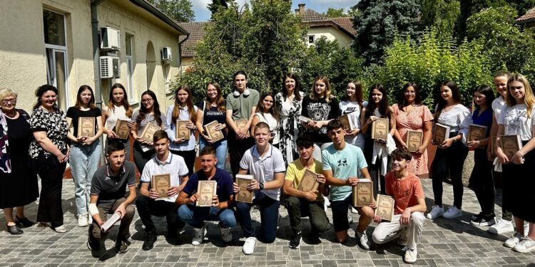 Opština Alibunar nagradila najbolje učenike