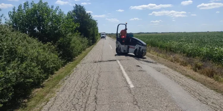 Nastavak radova na sanaciji putne infrastrukture u Miletićevu i Starom Lecu