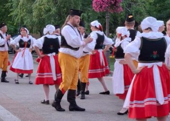 Mesec češke kulture: Folklorni nastup grupe iz Češke Republike, u srcu Grada Vršca