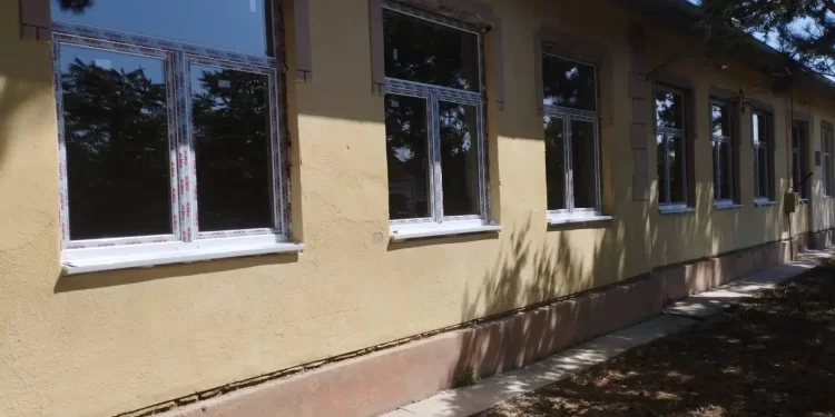 Miletićevo: Radovi na sanaciji zgrade škole u punom jeku