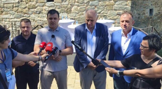 Ministar Husein Memić otvorio dve biciklističke staze na relaciji Vračev Gaj – Veliko Gradište (VIDEO)